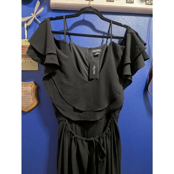 SzāS (16/0XL) City Chic Jumpsuit Split Front NWT - Picture 3 of 9